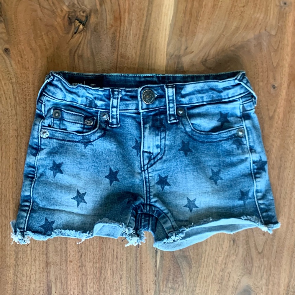 Shaded Star Bobby Shorts by True Religion
